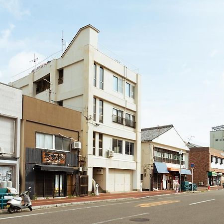 Re Sort Apartment ซาเซะโบ ภายนอก รูปภาพ